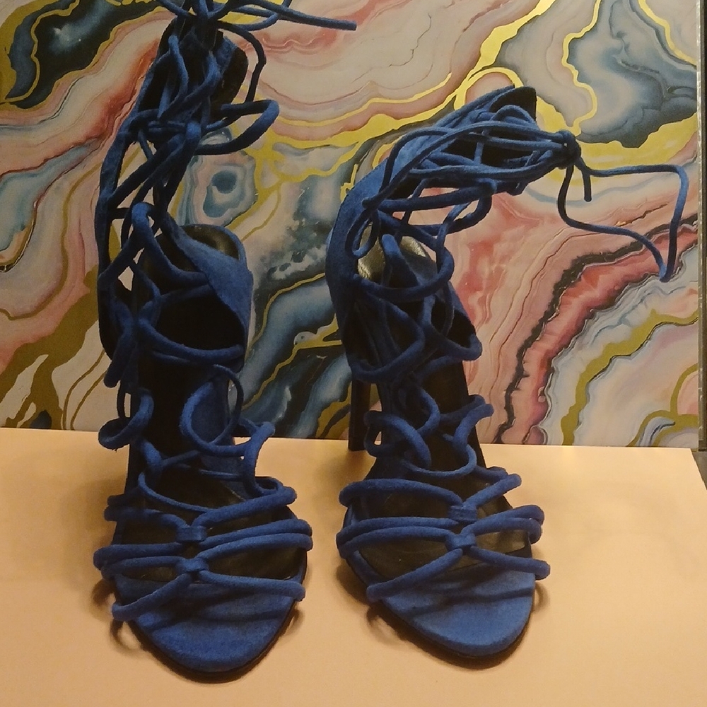 Woman's Blue Suede Open-toe Strappy Heels Size 39